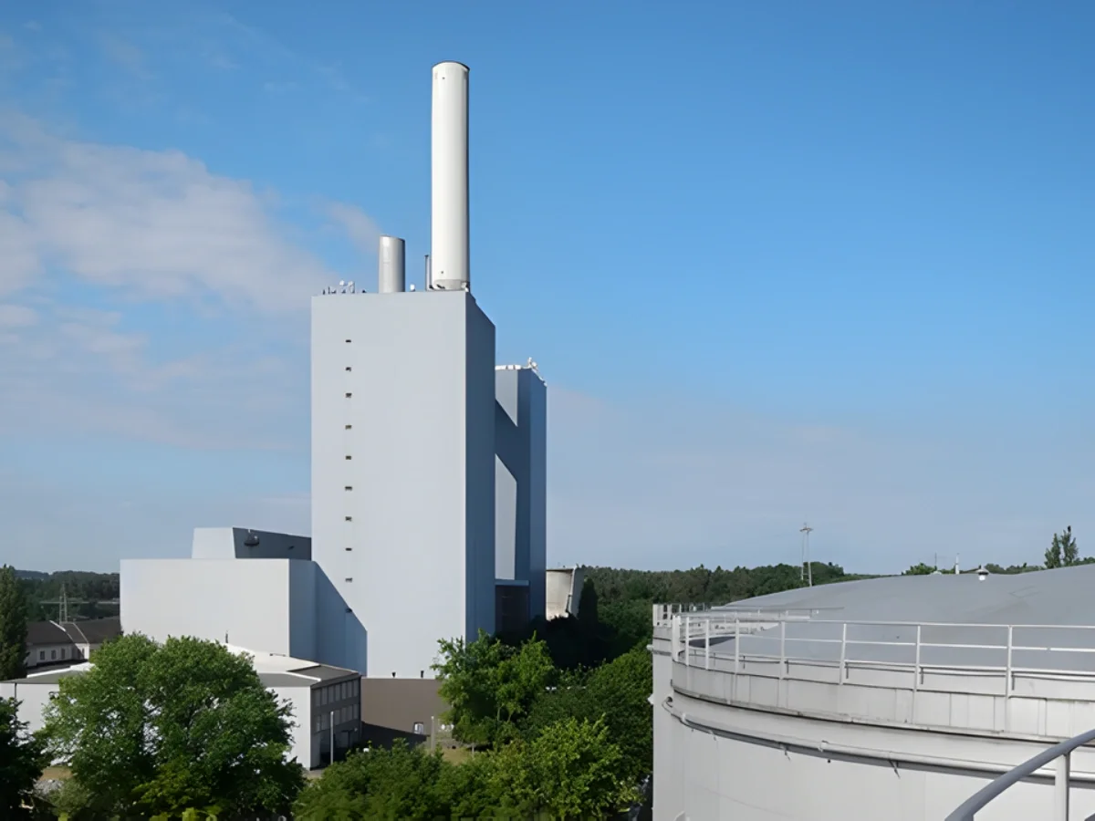 Výměníky tepla Aptec production Uniper Kraftwerk Franken Německo elektrárna energetika